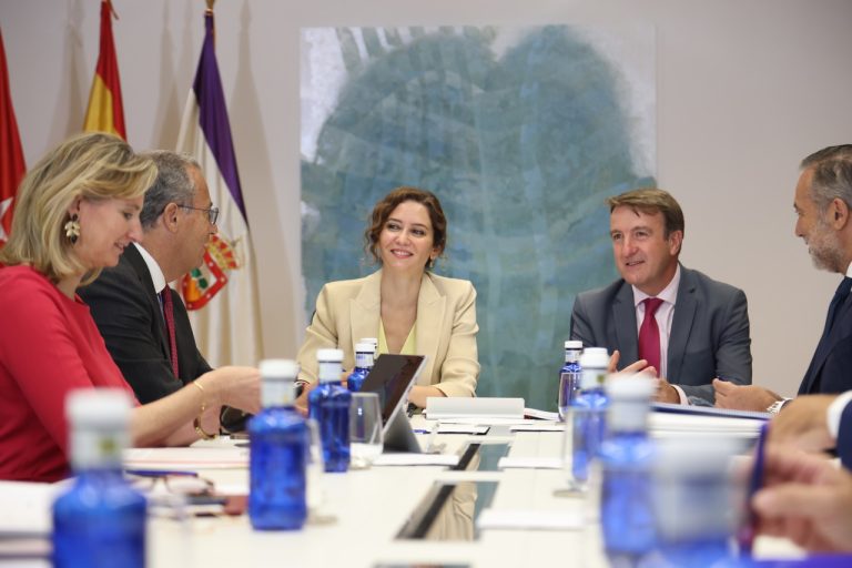 Ayuso anuncia la construcción de 563 viviendas de alquiler asequible en Tres Cantos