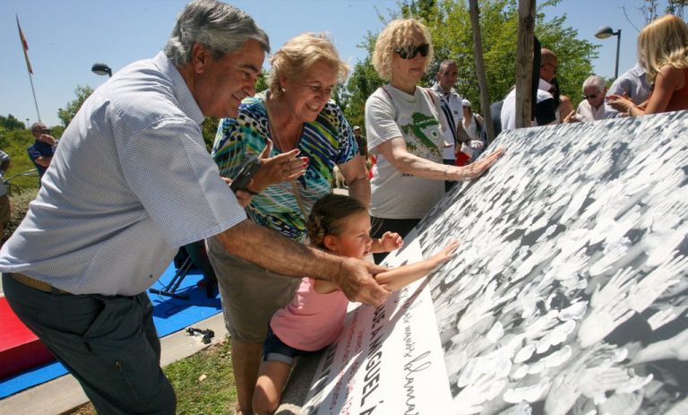 Homenaje a Miguel Ángel Blanco en el XXVI aniversario de su asesinato