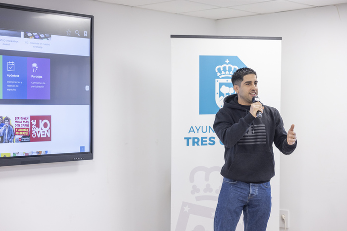 Dante Caro presenta la nueva página web