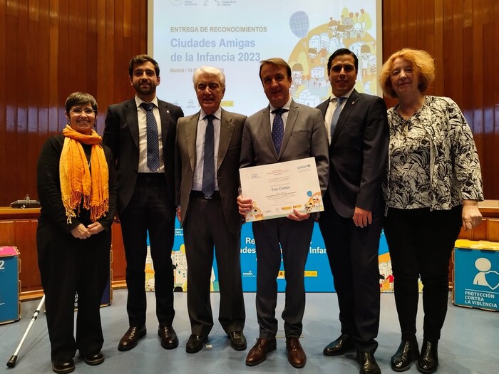 reconocimiento a tres cantos por la defensa de Los derechos de la infancia