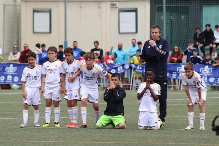 skechers tres cantos cup