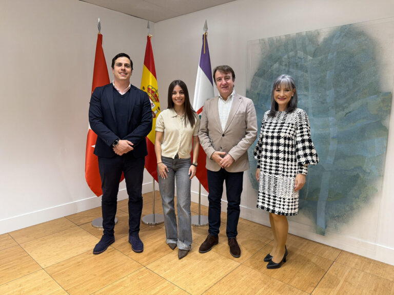 María Gallego, tricantina, logra el número 1 de España en el EIR 2026